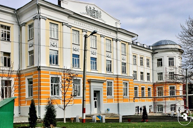 Детская клиника Саратовского медуниверситета востребована по всей России