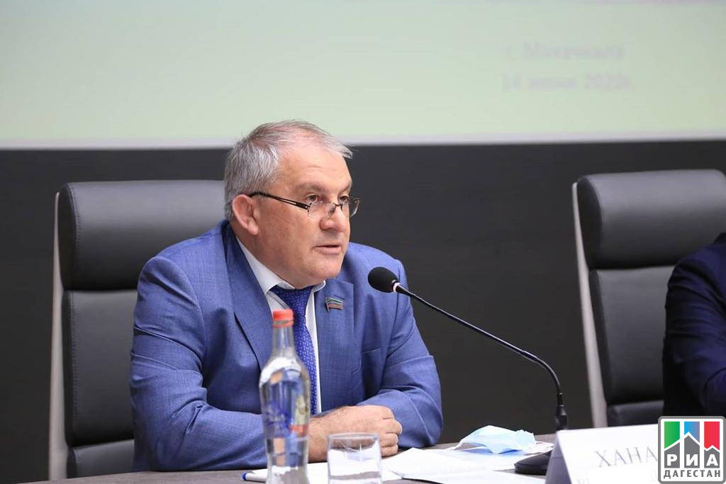 Медицина и спорт очень похожи, считает ректор Дагестанского медуниверситета