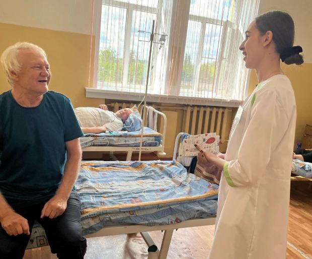 Волонтёры-медики Воронежского ГМУ просвещают пациентов: основы борьбы с сердечной недостаточностью