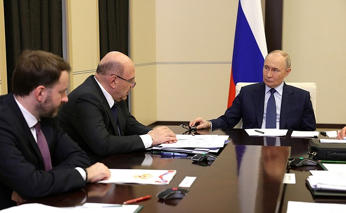 Путин: Национальные проекты позволили добиться заметных улучшений в жизни России