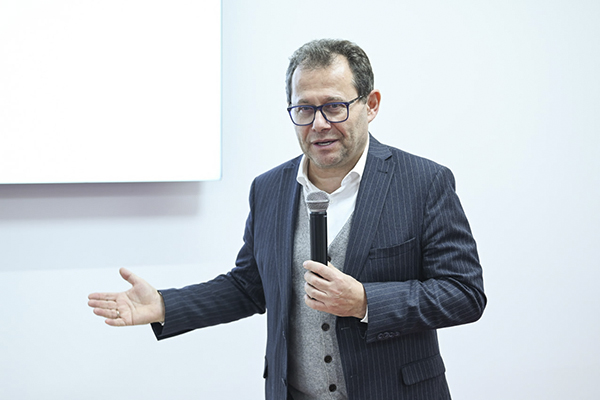 Эффективность, безопасность и экономическая целесообразность: как внедрить новые технологии в практическое здравоохранение