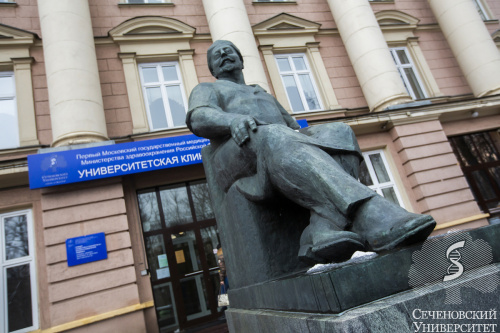 В Сеченовском Университете прошел первый федеральный вебинар по борьбе с COVID-19