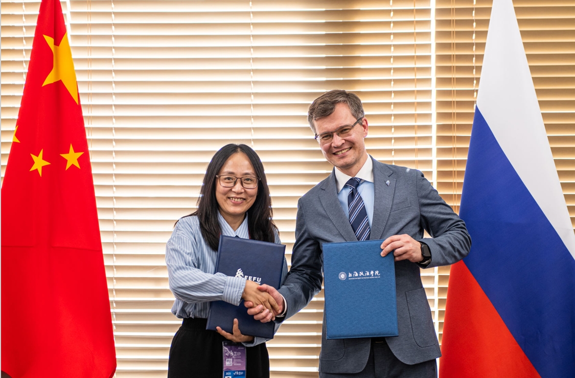 ДВФУ и Шанхай запускают программу по выводу российских биотехнологических стартапов на рынок КНР