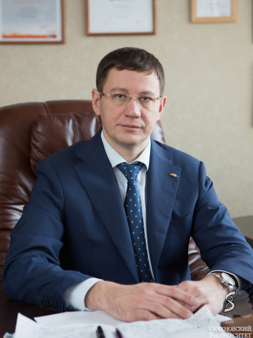 В режиме нон-стоп. Кардиохирурги Сеченовского Университета выполнили уникальную операцию на сердце