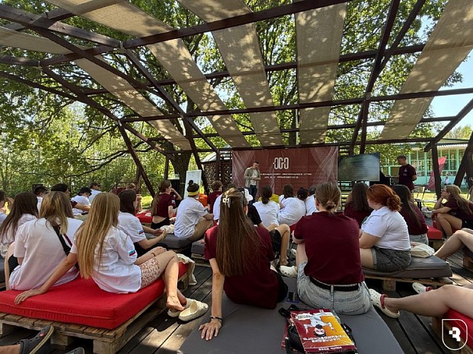 Новый день в образовательной школе актива «Наследие Разумовского 2025»