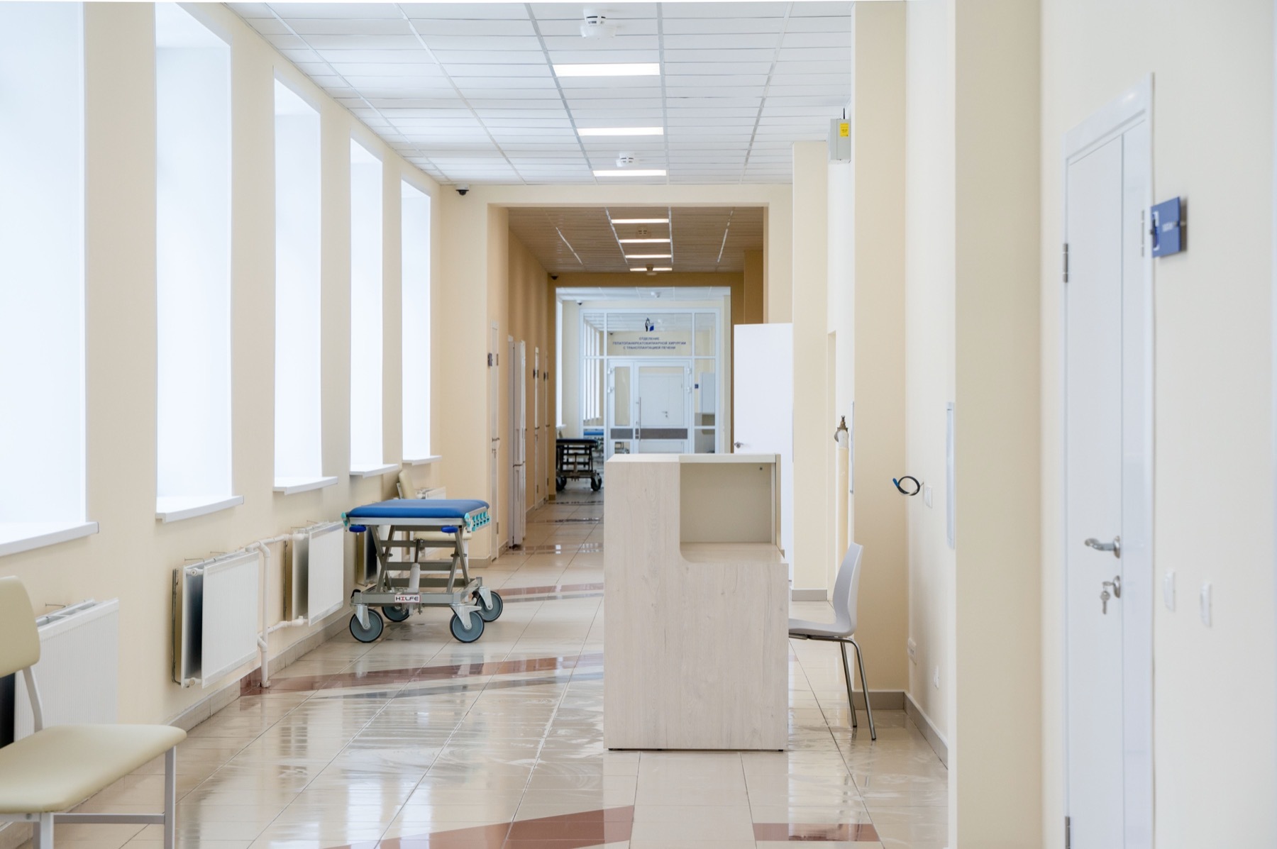 В Клиниках СамГМУ открылся обновленный общехирургический блок