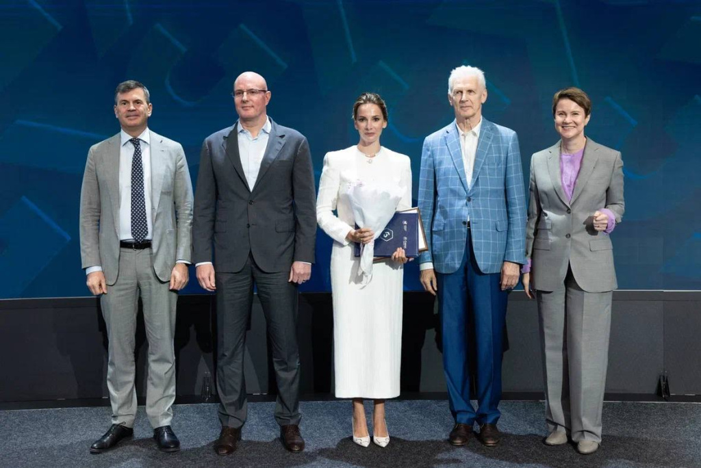 Представители Сеченовского Университета успешно завершили обучение по программе кадрового управленческого резерва в области науки, технологий и высшего образования