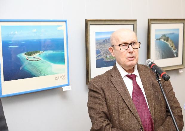 Новая выставка в ректорской галерее