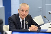 Геннадий Онищенко: «Козырь России в борьбе с коронавирусом — мощная генетика»