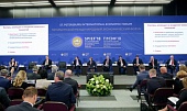 Ректор Сеченовского университета: проблему онкологии можно решить только всем миром